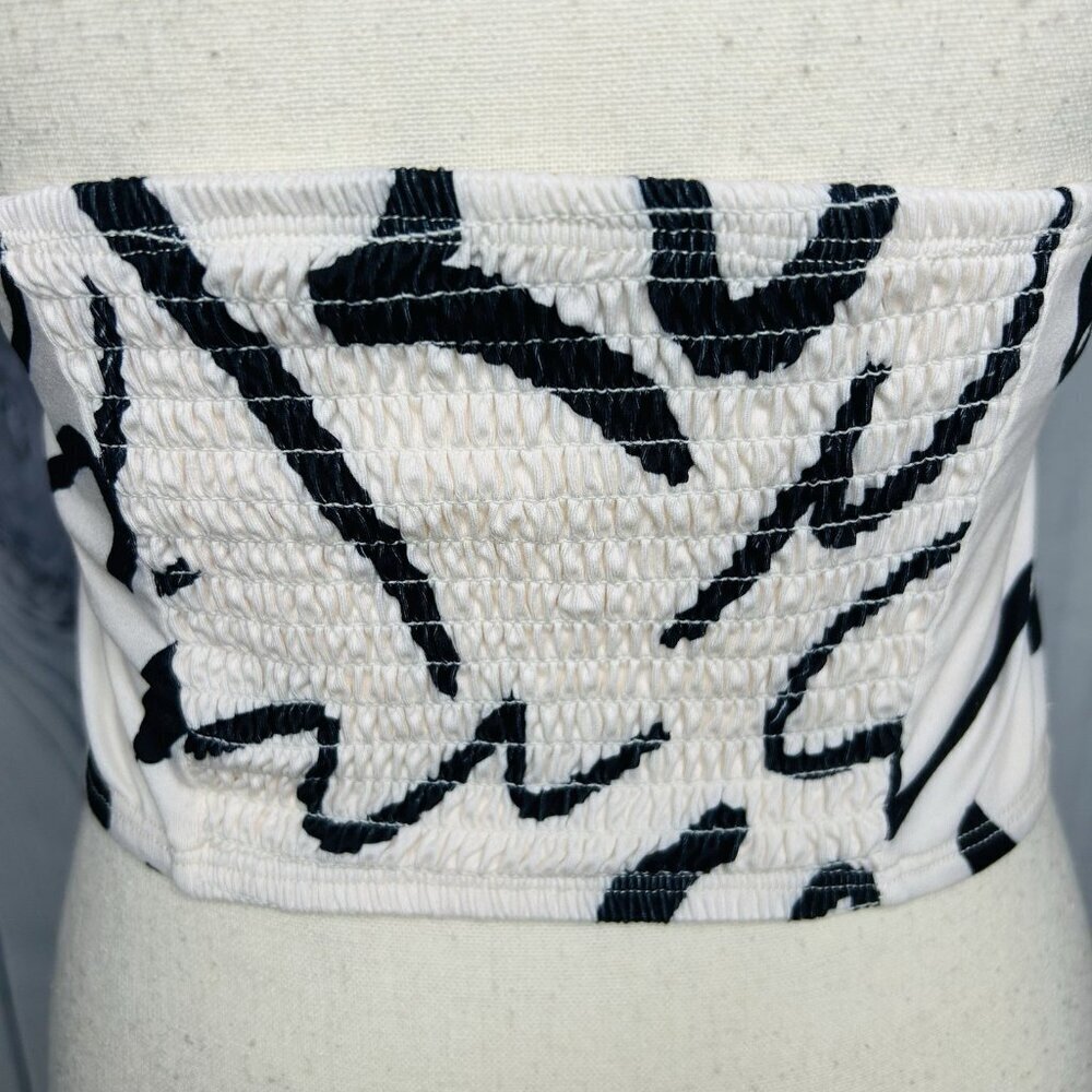 SHEIN Women's Black Ivory Satin Tie-Neck Halter Crop Top Smocked Back Sz S - Picture 8 of 8